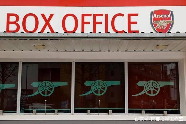 浓眉36+16詹姆斯26+10 湖人险胜步行者3连胜