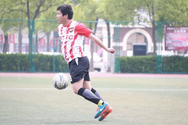 英超-伊萨克头球制胜 阿森纳客场0-1纽卡斯尔